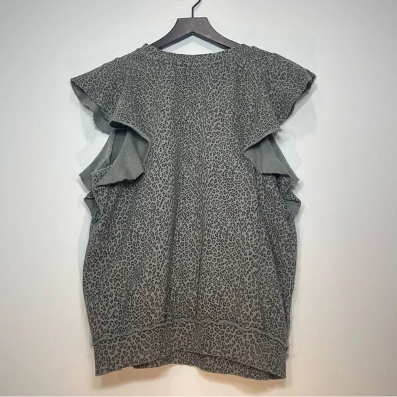 ANTHROPOLOGIE t.la Ruffle Sleeve Womens Sweatshirt Green Animal Print Size Large - Picture 2 of 8